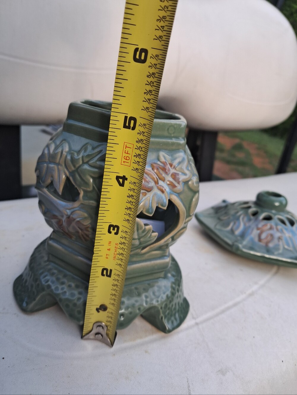 Artisan Green Ceramic Lantern with Leaf Motif - Picture 6 of 7